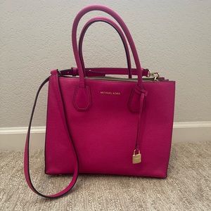 Michael Kors Studio Mercer Medium Leather Messenger Bag